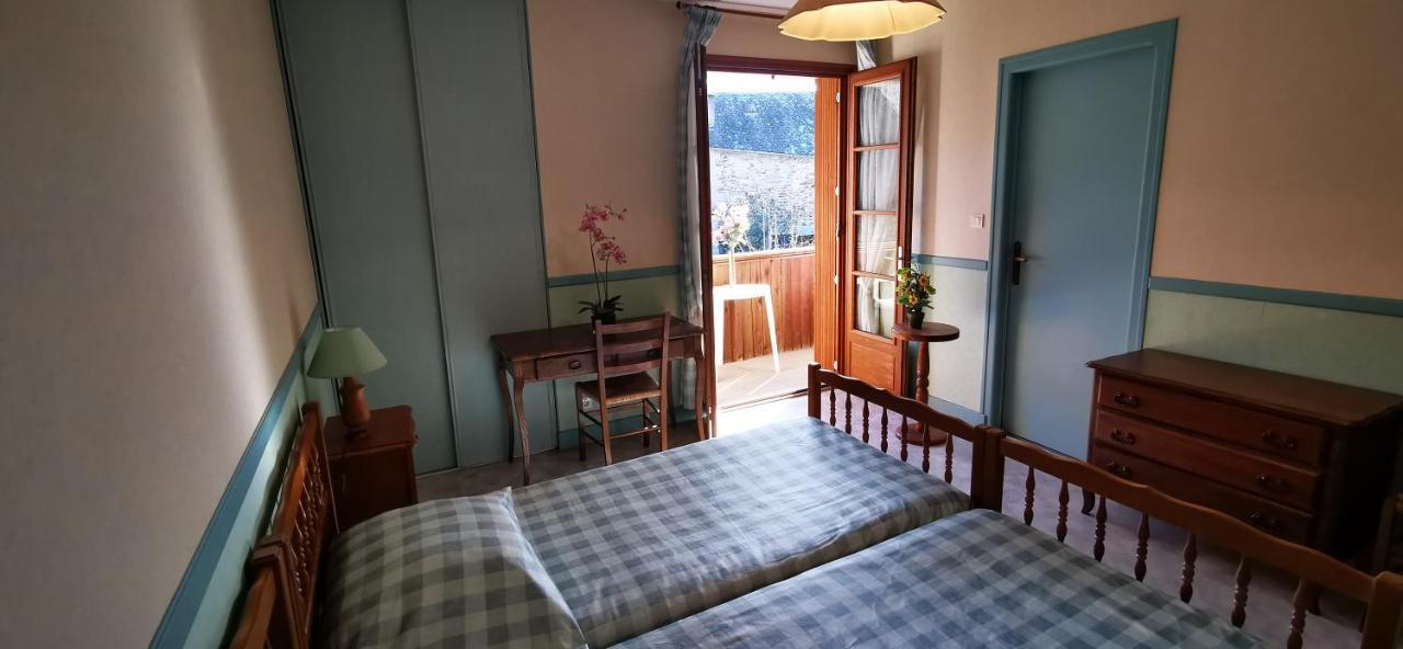 Le Fidele Bed & Breakfast Saint-Chamant Екстериор снимка