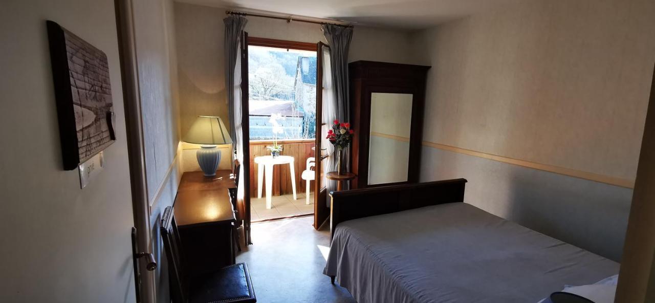 Le Fidele Bed & Breakfast Saint-Chamant Екстериор снимка