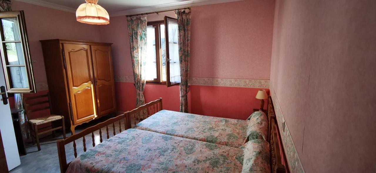 Le Fidele Bed & Breakfast Saint-Chamant Екстериор снимка